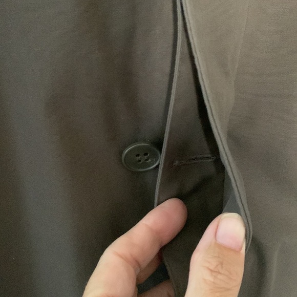 VGUC London Fog topcoat - Picture 5 of 13